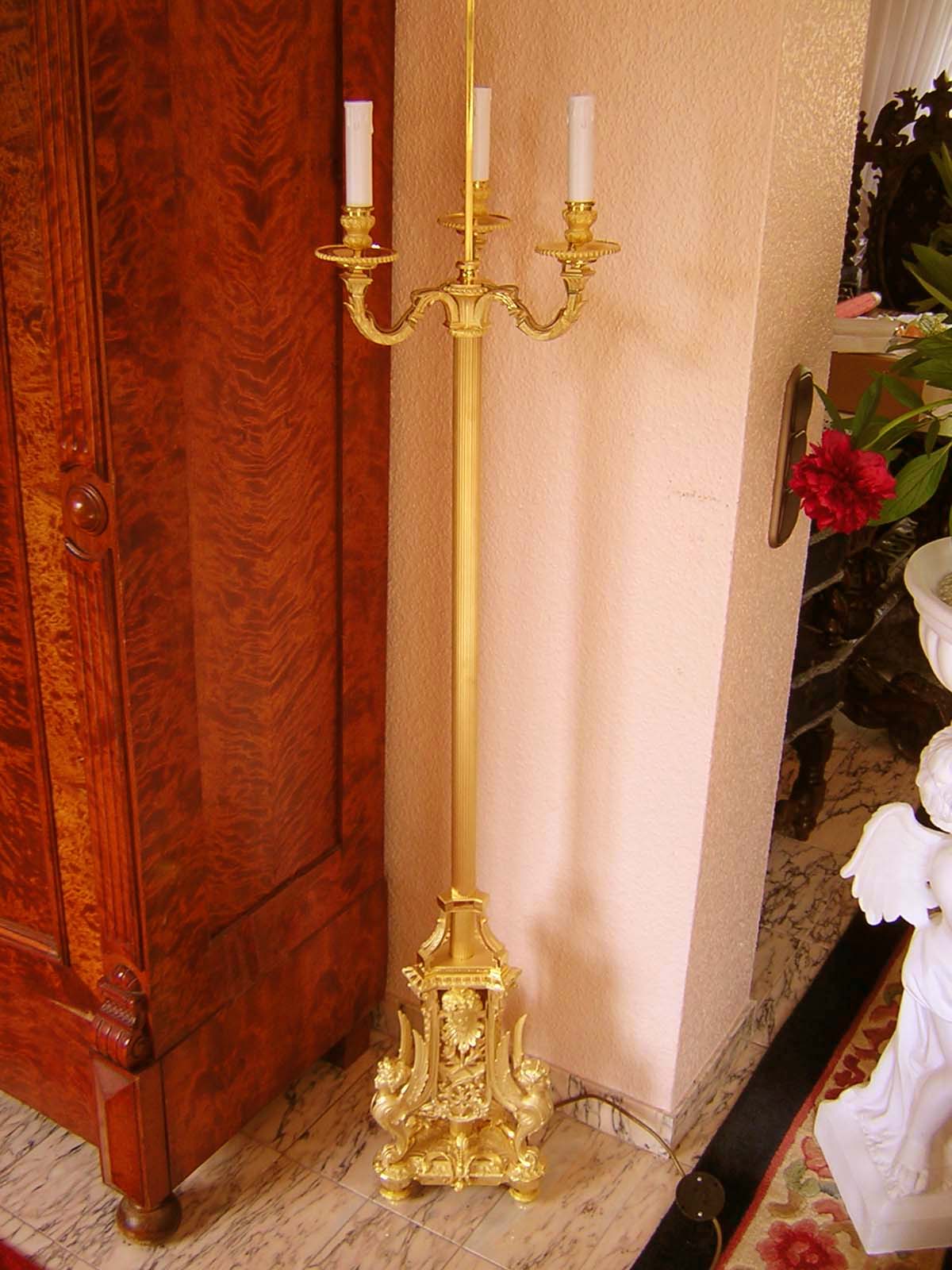 Napoleon 3. Stehlampe. Vorderansicht 2